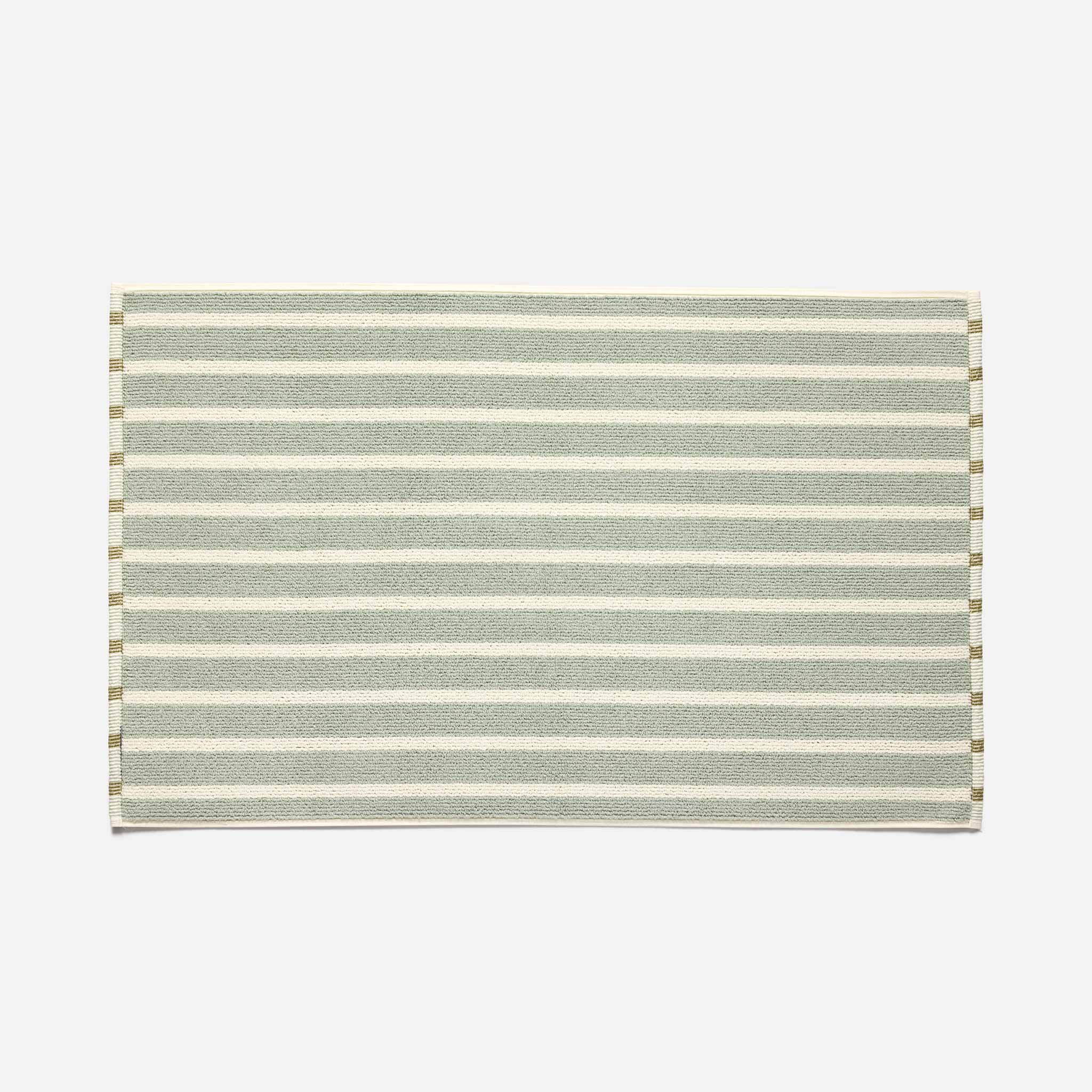 Reversible Looped Bath Mat