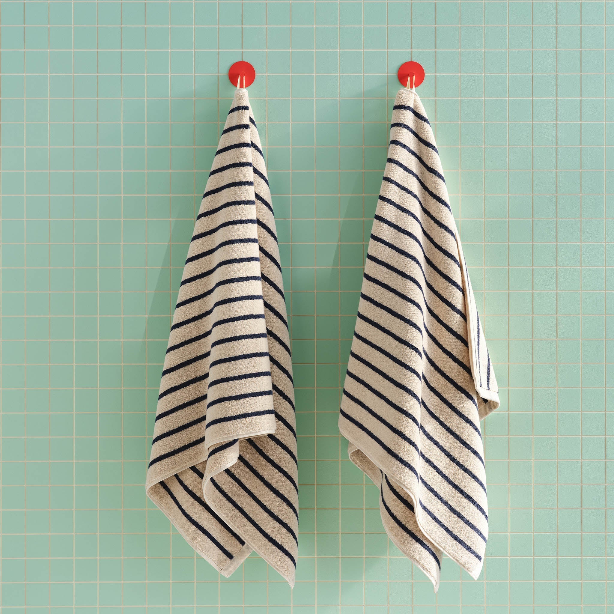 Super-Plush Turkish Cotton Bath Sheets Set of 2